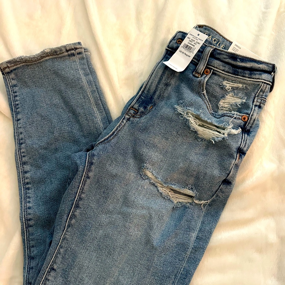 NWT American Eagle mom jeans size 00